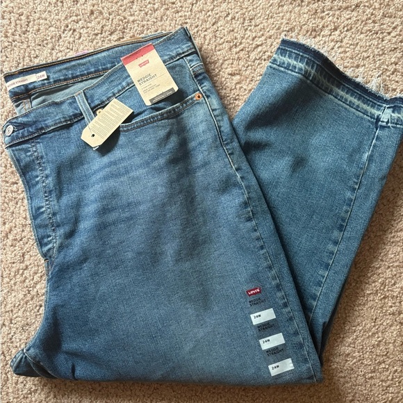Levis 501's Wedgie Straight Denim Jeans Women's Plus Size 24W NWT - Picture 1 of 4